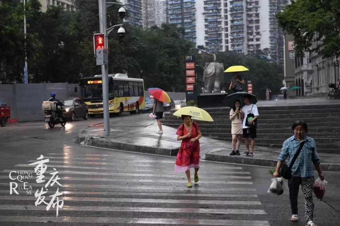 重慶的氣候特點與雨水現象解析，是經常下雨嗎？